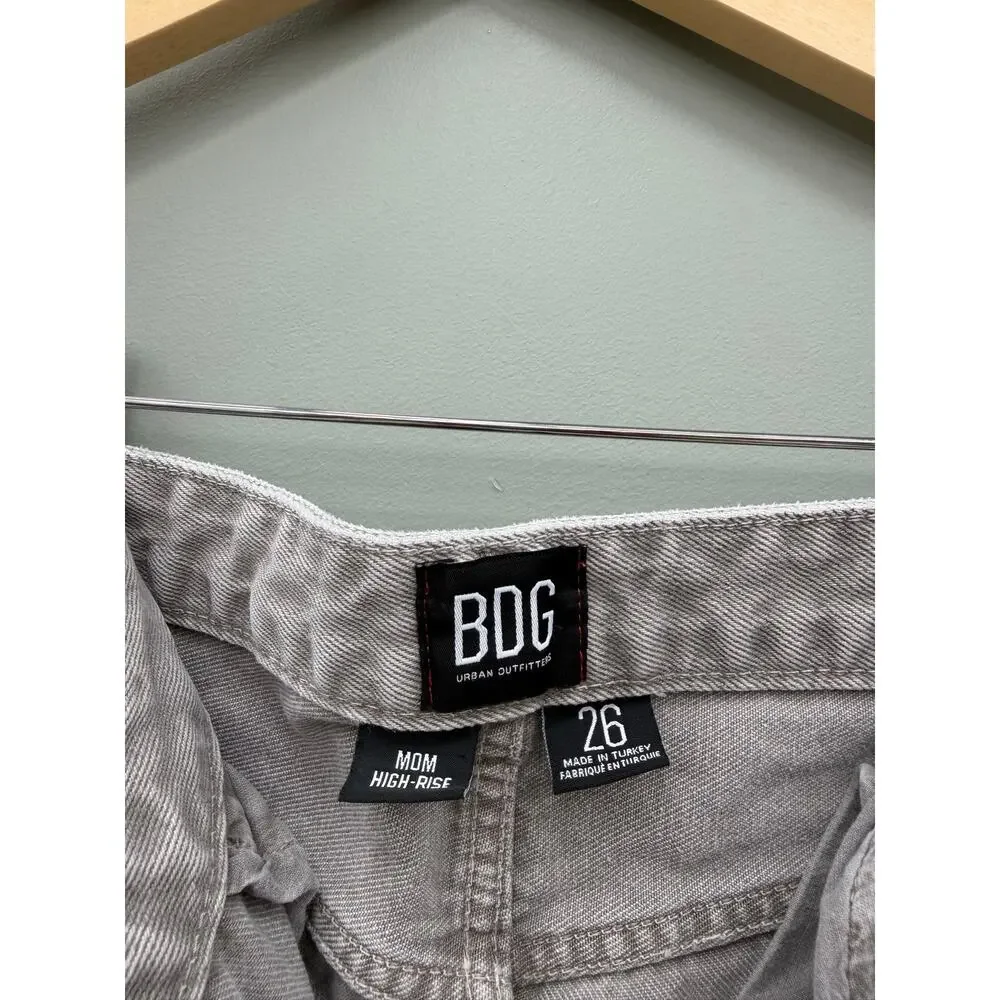 BDG Urban Outfitters Mom High Rise Gray Jeans Size 26